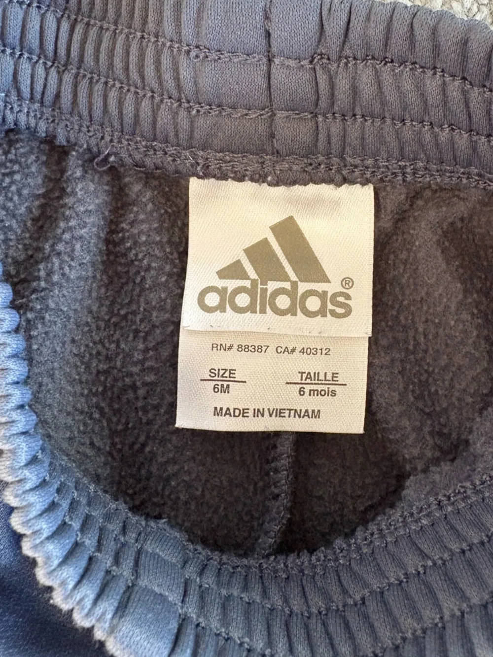 Adidas Kids Dark Grey Sweatpants With Stripes - size 6m - Picture 3 of 3